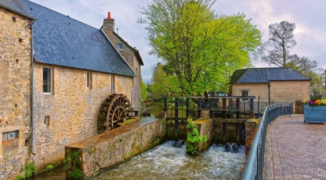 PAUSE CAFE BAYEUX - Le Moulin de la Galette PAUSE CAFE BAYEUX - Le Moulin de la Galette