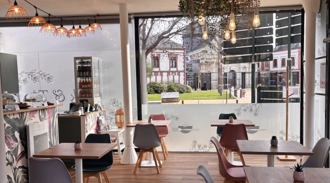 PAUSE CAFE DE MAI AU SALON COOK & TEA - LISIEUX PAUSE CAFE DE MAI AU SALON COOK & TEA - LISIEUX